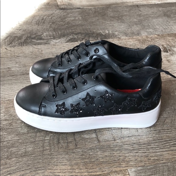 Wild Diva Shoes - Wild diva black star glitter sneakers shoes new